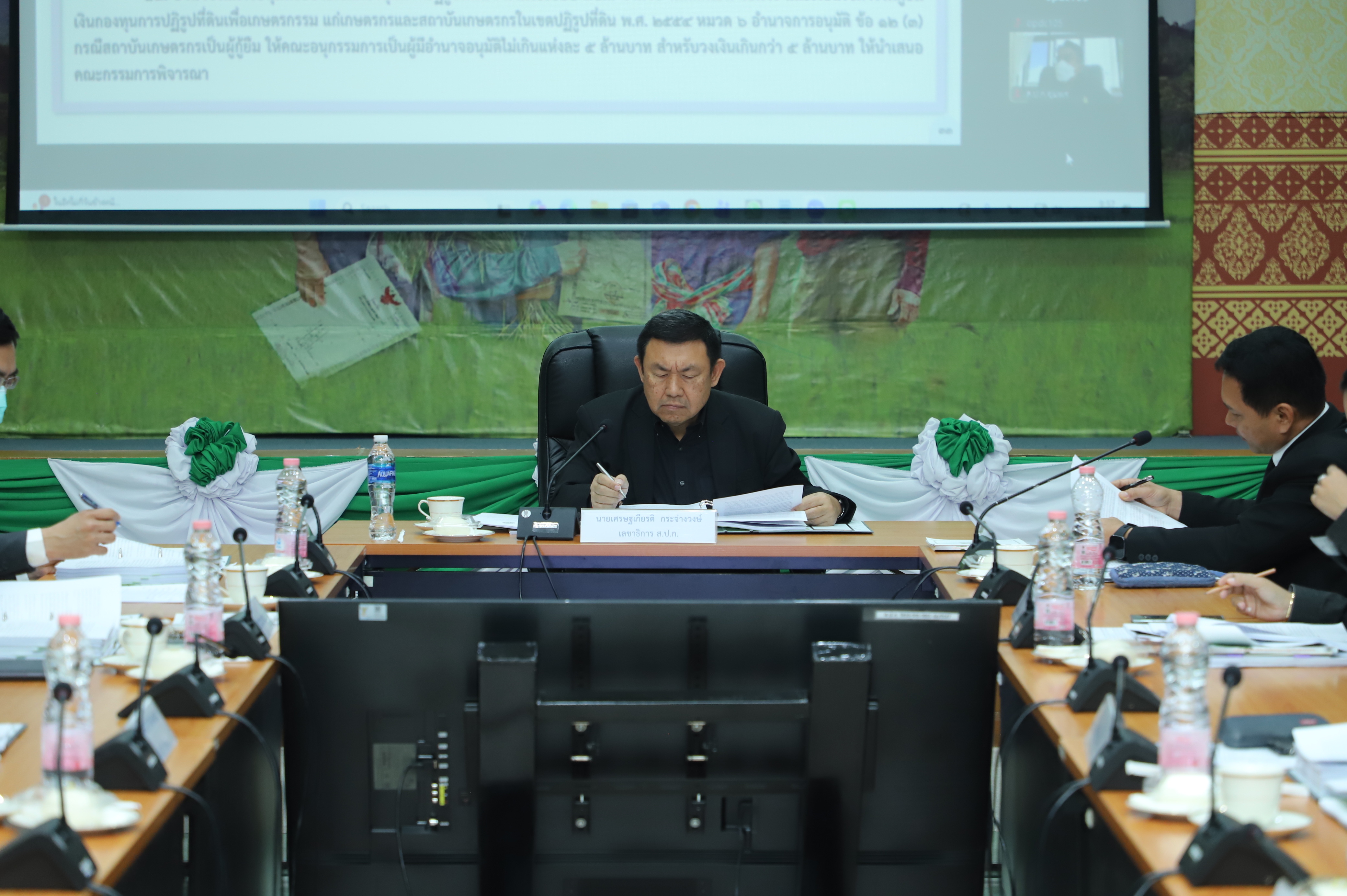 title - ส.ป.ก. เห็นชอบแผนการใช้จ่ายเงินกองทุนฯ วงเงิน 5.6 ลบ. พัฒนาและก่อสร้างสระเก็บน้ำสาธารณะเพื่อเพิ่มผลผลิตและยกระดับคุณภาพผลผลิตทางการเกษตร